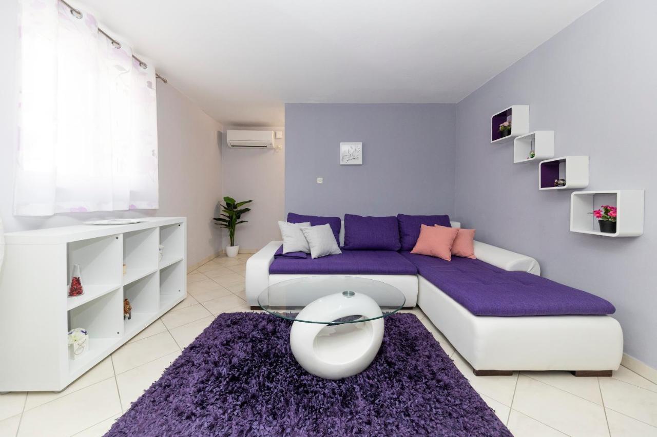 Happy Home Apartment 扎达尔 外观 照片