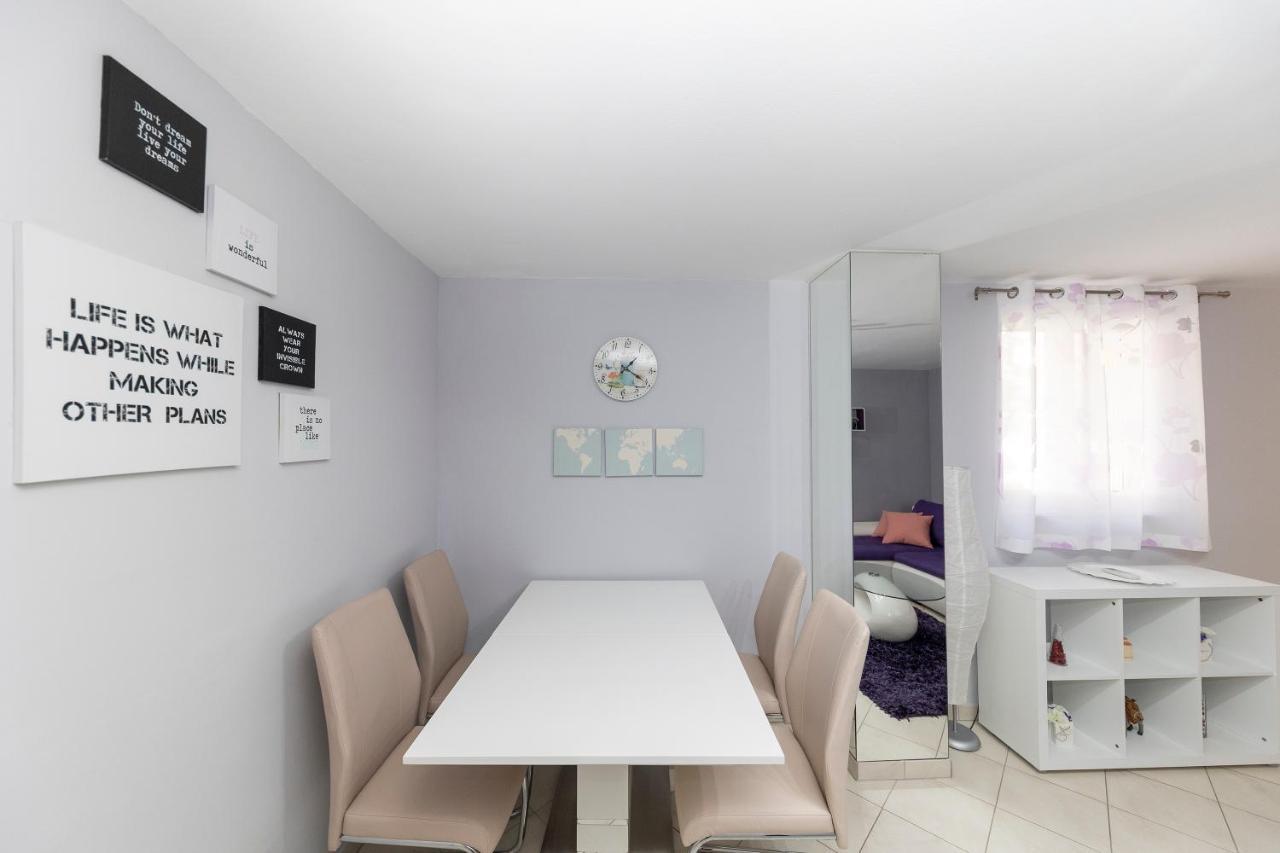 Happy Home Apartment 扎达尔 外观 照片